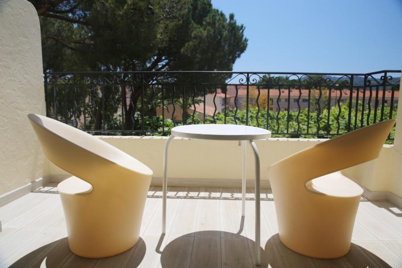 Hotel De La - Hdlp 3*